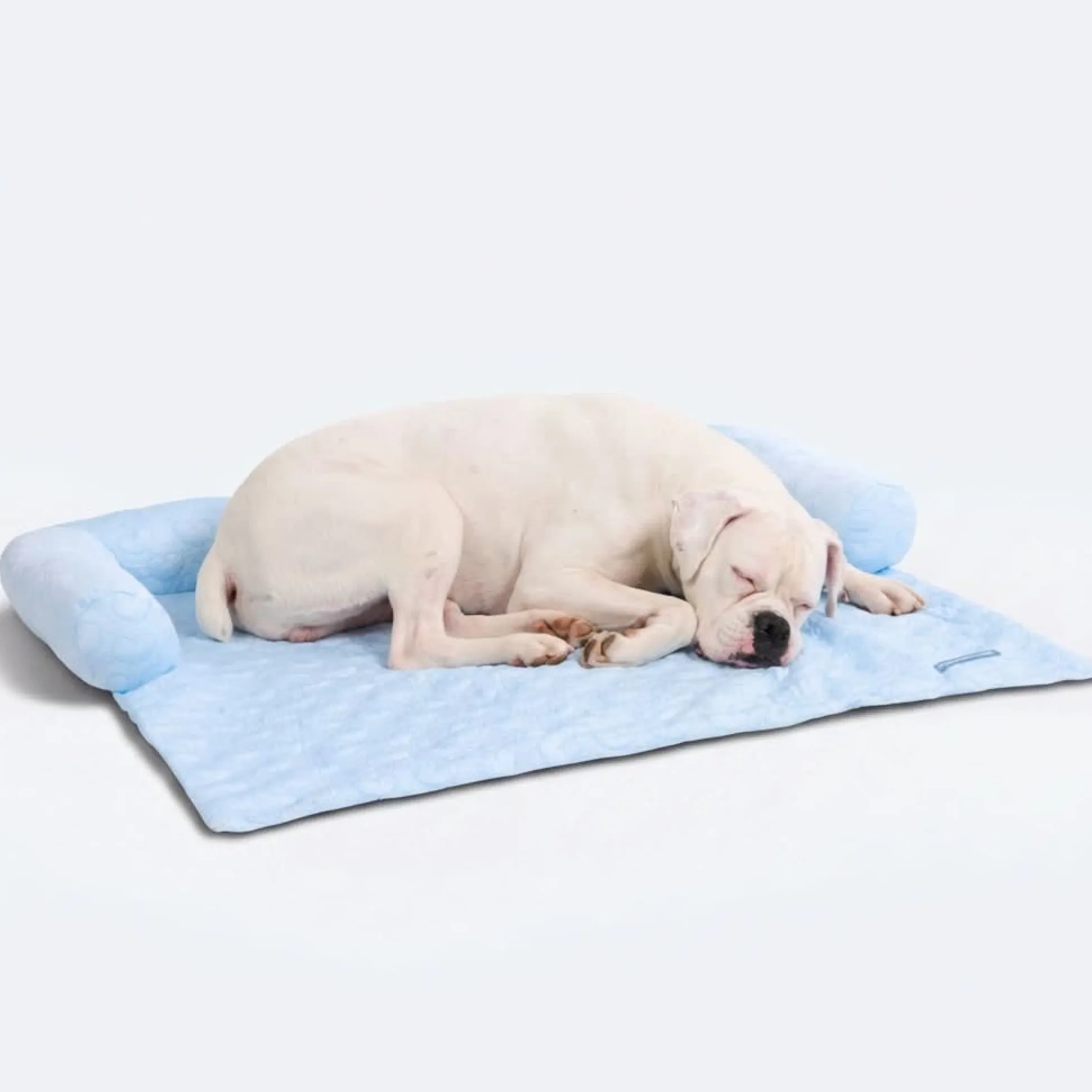Frostcore™ Cooling Couch Cover Dog Bed